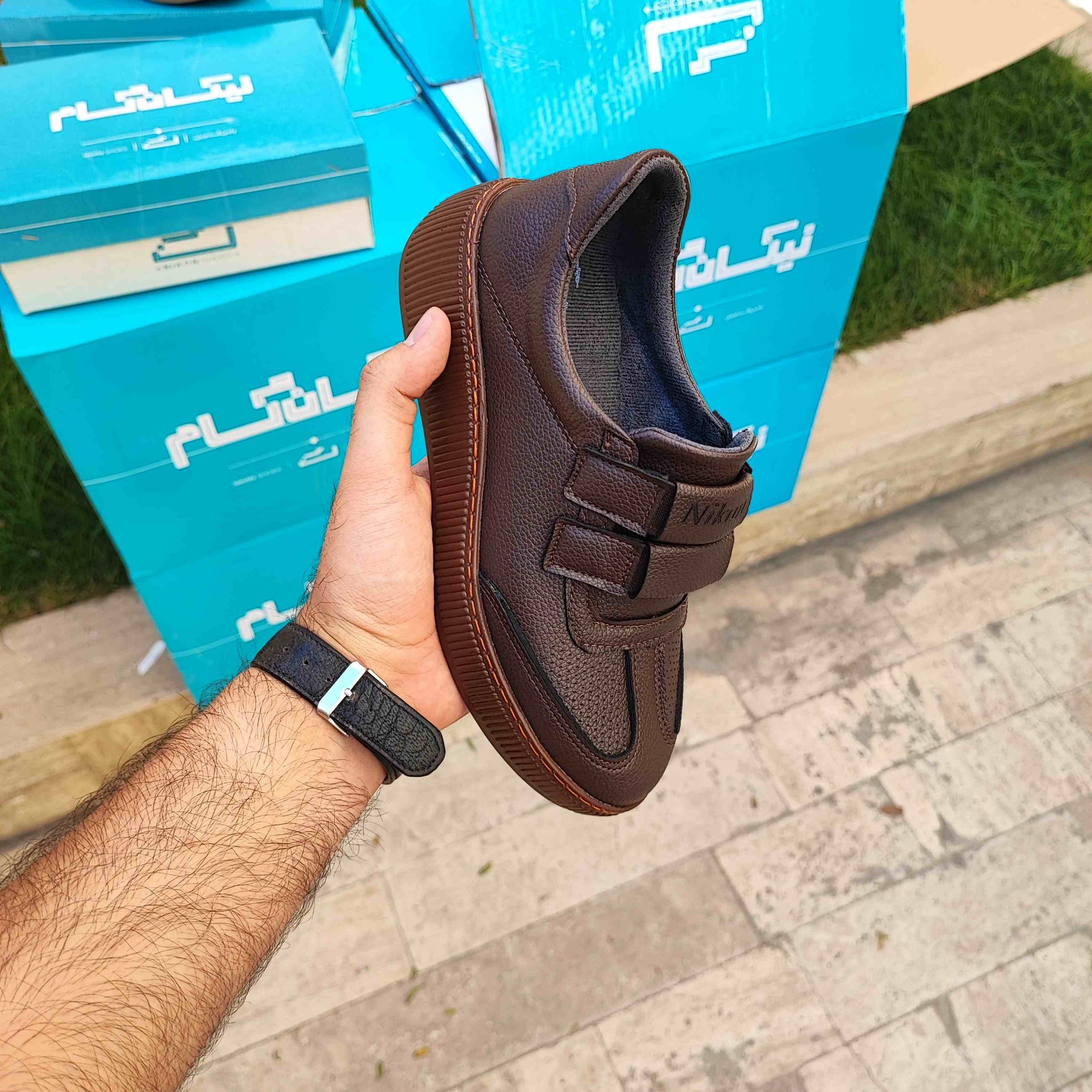 کفش طبی زنانه مدل دلوین