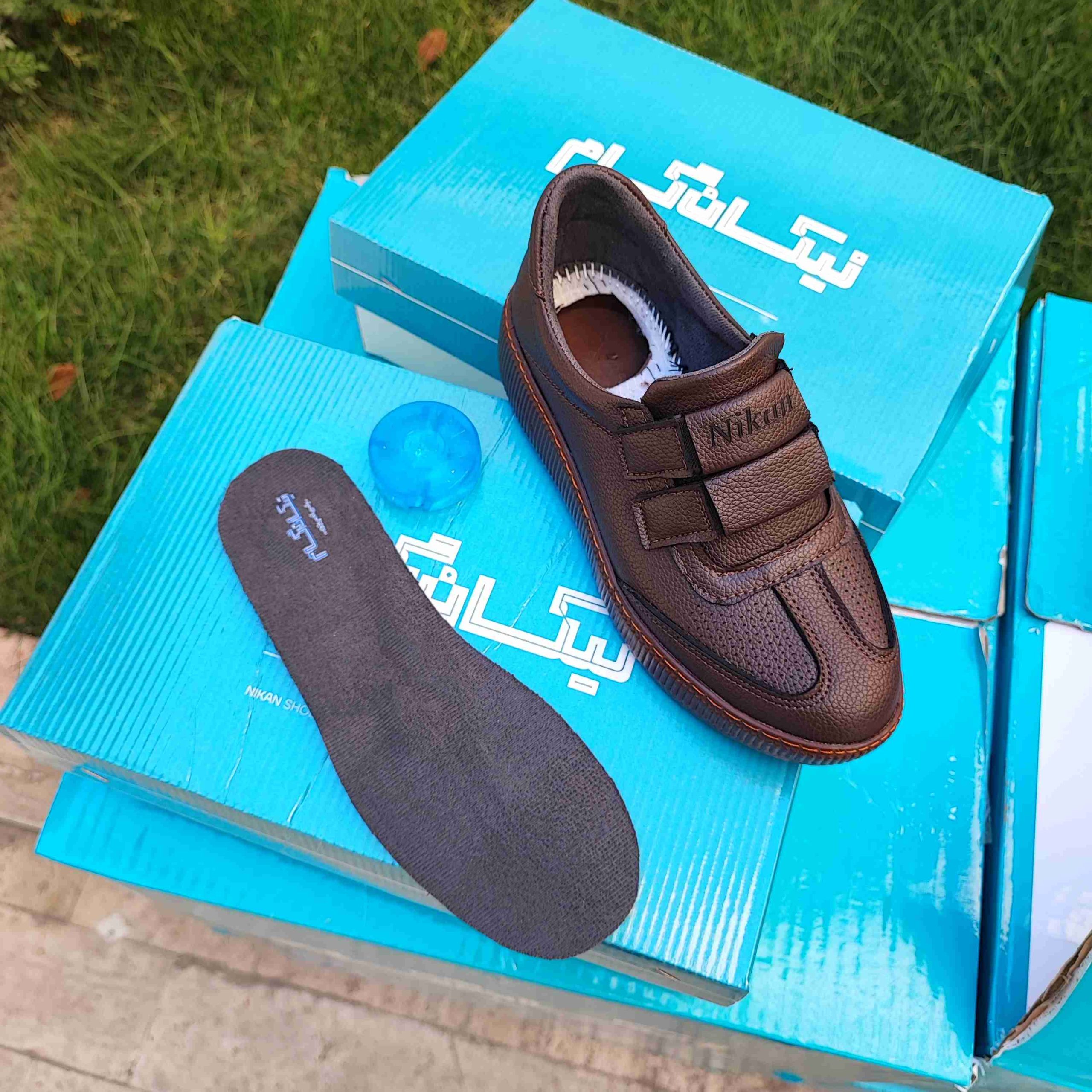 کفش طبی زنانه مدل دلوین